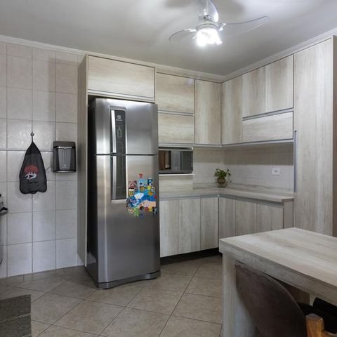 Casa para alugar com 140m², 2 quartos e 4 vagas Casa para alugar com 140m², 2 quartos e 4 vagasCozinha