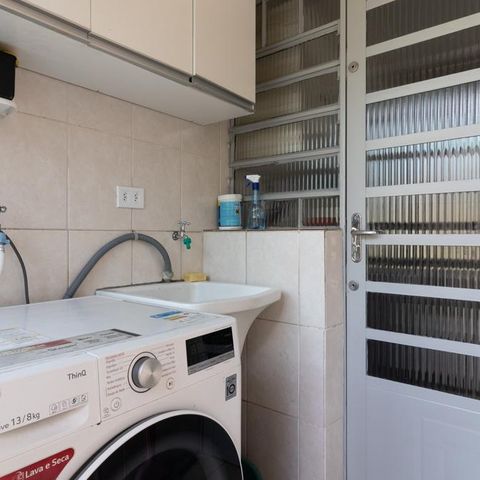 Casa para alugar com 140m², 2 quartos e 4 vagas Casa para alugar com 140m², 2 quartos e 4 vagasÁrea de Serviço