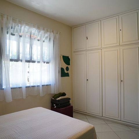 Casa à venda com 250m², 4 quartos e 4 vagas Casa à venda com 250m², 4 quartos e 4 vagasSuíte 2