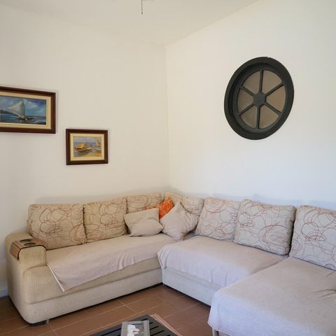 Casa à venda com 250m², 4 quartos e 4 vagas Casa à venda com 250m², 4 quartos e 4 vagasSala de TV