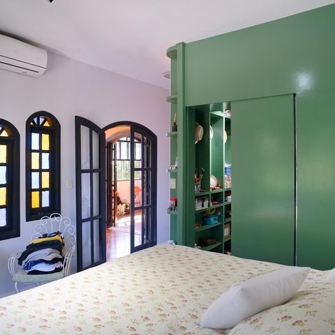 Casa à venda com 250m², 4 quartos e 4 vagas Casa à venda com 250m², 4 quartos e 4 vagasSuíte 1