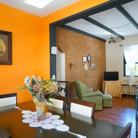 Casa à venda com 250m², 4 quartos e 4 vagas Casa à venda com 250m², 4 quartos e 4 vagasSala de Jantar
