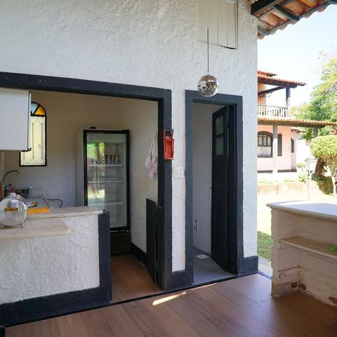 Casa à venda com 250m², 4 quartos e 4 vagas Casa à venda com 250m², 4 quartos e 4 vagasChurrasqueira