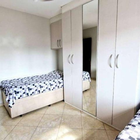 Casa à venda com 200m², 3 quartos e 2 vagasQuarto