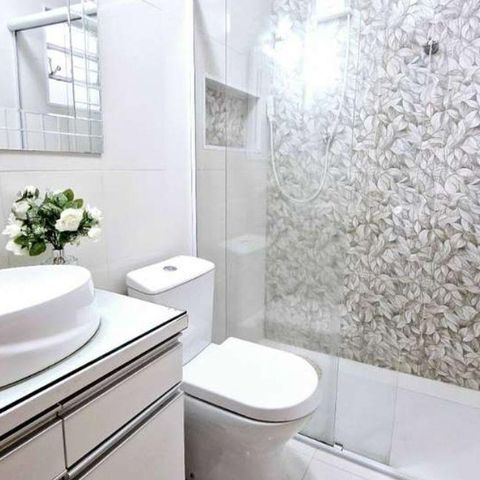 Casa à venda com 200m², 3 quartos e 2 vagasBanheiro