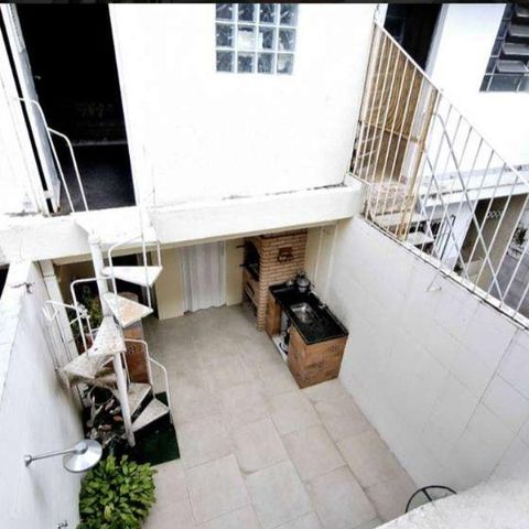 Casa à venda com 200m², 3 quartos e 2 vagasQuintal