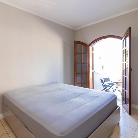 Casa à venda com 200m², 2 quartos e 2 vagasSuíte 1