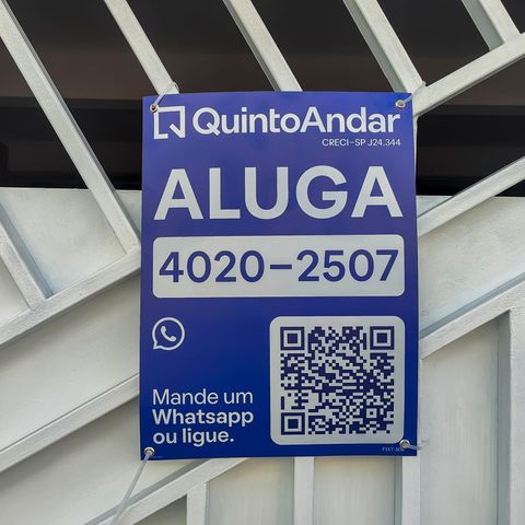 Casa à venda com 200m², 2 quartos e 2 vagasPlaca