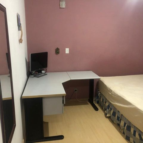 Casa à venda com 180m², 3 quartos e 4 vagas