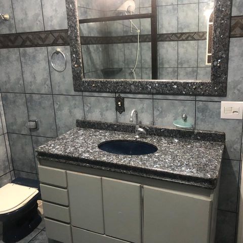Casa à venda com 180m², 3 quartos e 4 vagas