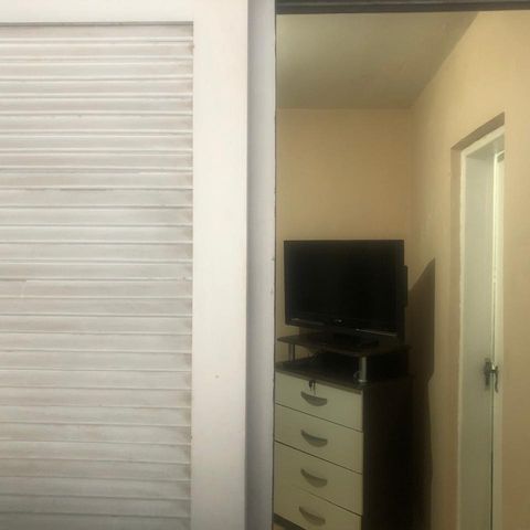 Casa à venda com 180m², 3 quartos e 4 vagas