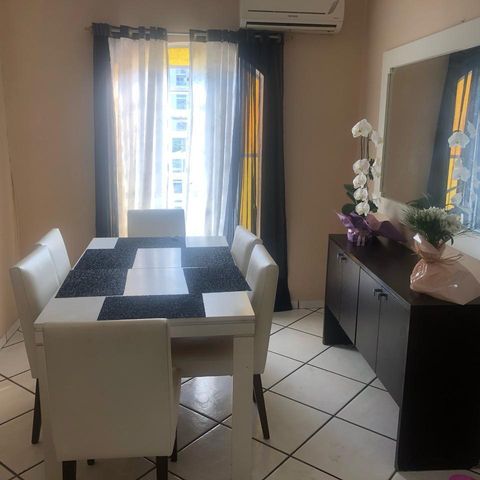 Casa à venda com 180m², 3 quartos e 4 vagas