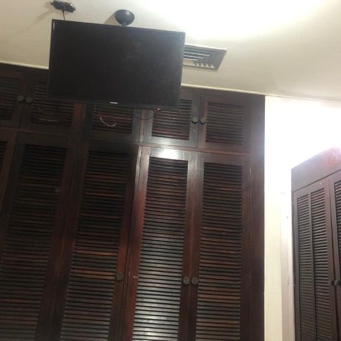 Casa à venda com 180m², 3 quartos e 4 vagas