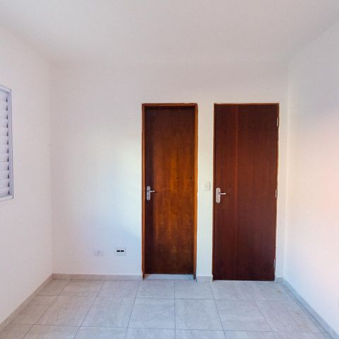 Casa à venda com 75m², 2 quartos e 2 vagas Casa à venda com 75m², 2 quartos e 2 vagasSuíte 2