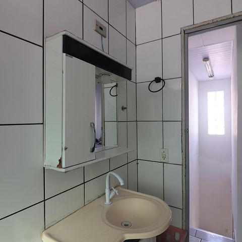 Casa à venda com 50m², 2 quartos e sem vagaBanheiro Social