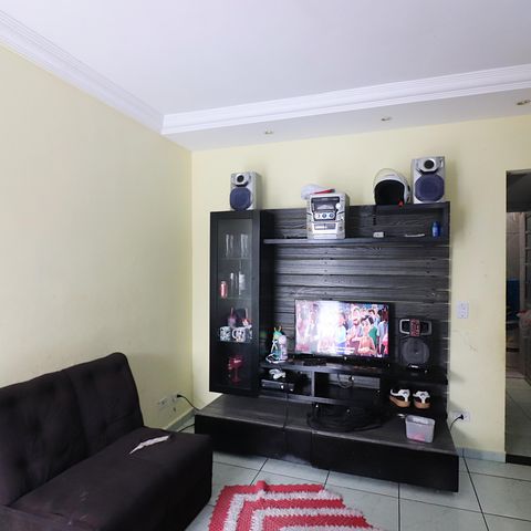 Casa à venda com 50m², 2 quartos e sem vagaSala 