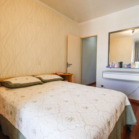 Casa à venda com 180m², 3 quartos e 4 vagas Casa à venda com 180m², 3 quartos e 4 vagasQuarto 3