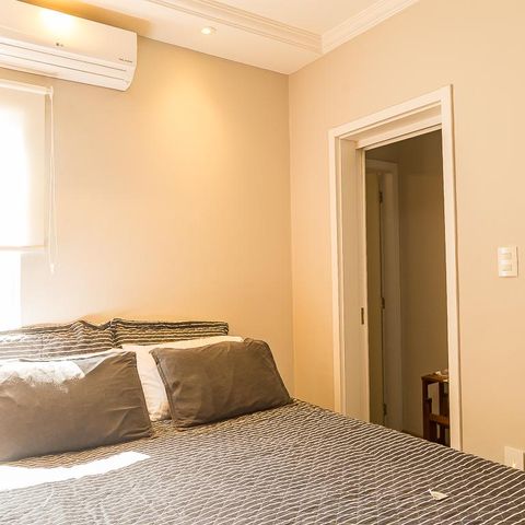 Casa à venda com 150m², 3 quartos e 2 vagasSuíte
