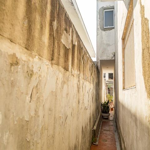 Casa à venda com 150m², 3 quartos e 2 vagasCorredor