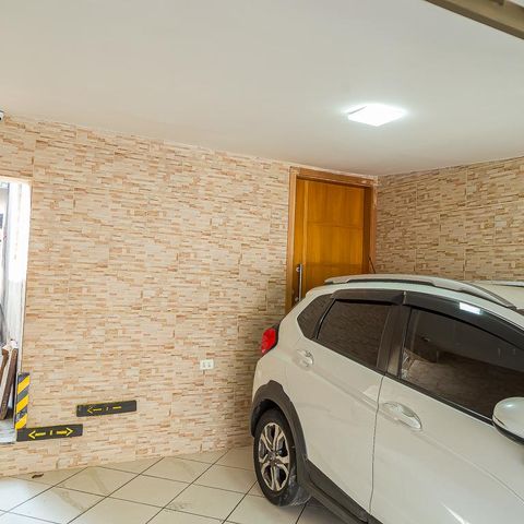 Casa à venda com 150m², 3 quartos e 2 vagasGaragem