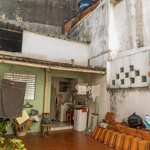 Casa à venda com 150m², 3 quartos e 2 vagasQuintal