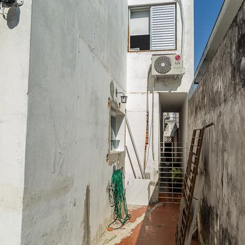 Casa à venda com 150m², 3 quartos e 2 vagasQuintal