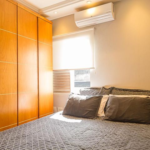 Casa à venda com 150m², 3 quartos e 2 vagasSuíte