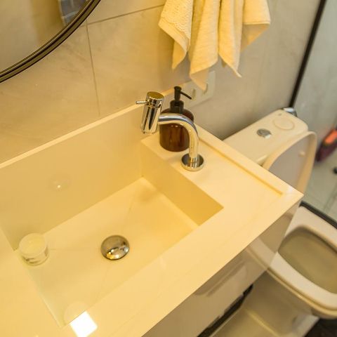 Casa à venda com 150m², 3 quartos e 2 vagasBanheiro da Suíte