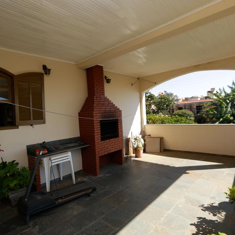 Casa à venda com 336m², 5 quartos e 3 vagasTerraço