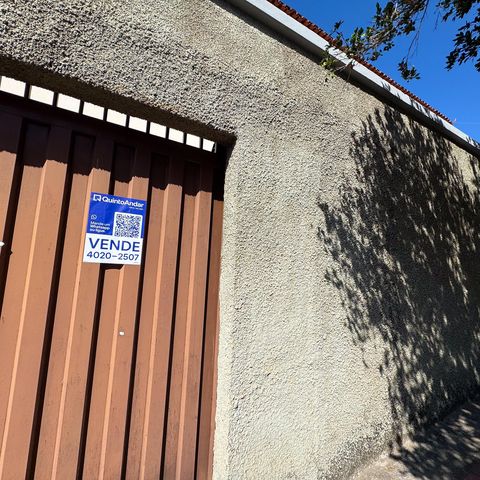 Casa à venda com 336m², 5 quartos e 3 vagasPlaca
