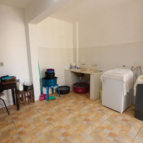 Casa à venda com 336m², 5 quartos e 3 vagasÁrea de Serviço