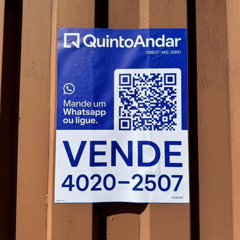 Casa à venda com 336m², 5 quartos e 3 vagasPlaca