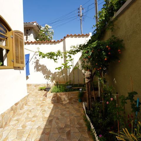 Casa à venda com 336m², 5 quartos e 3 vagasÁrea Externa