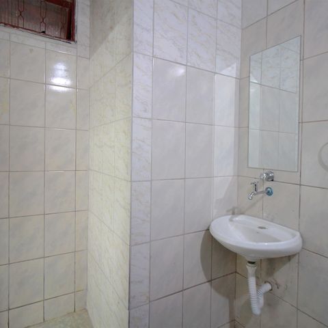 Studio para alugar com 20m², 1 quarto e sem vaga Studio para alugar com 20m², 1 quarto e sem vagaBanheiro