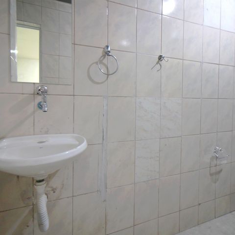 Studio para alugar com 20m², 1 quarto e sem vaga Studio para alugar com 20m², 1 quarto e sem vagaBanheiro