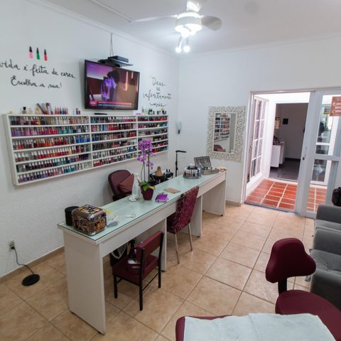 Casa à venda com 200m², 5 quartos e 2 vagas Casa à venda com 200m², 5 quartos e 2 vagasQuarto 2