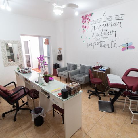 Casa à venda com 200m², 5 quartos e 2 vagas Casa à venda com 200m², 5 quartos e 2 vagasQuarto 2