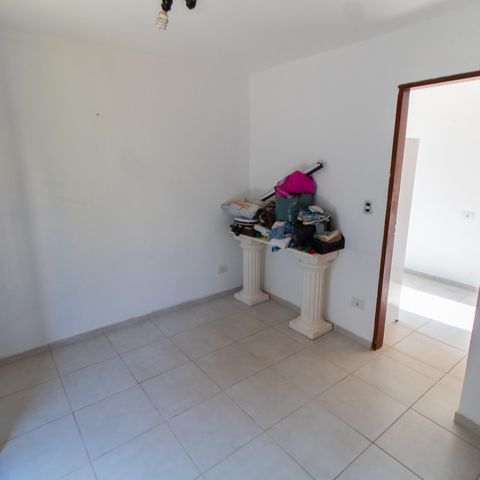 Casa à venda com 200m², 5 quartos e 2 vagas Casa à venda com 200m², 5 quartos e 2 vagasSuíte 3