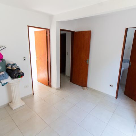 Casa à venda com 200m², 5 quartos e 2 vagas Casa à venda com 200m², 5 quartos e 2 vagasSuíte 3
