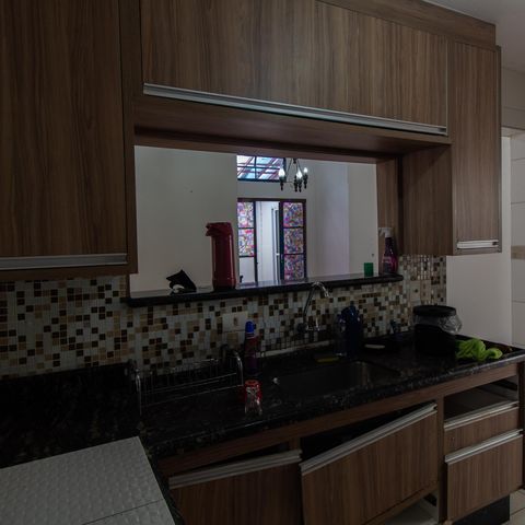 Casa à venda com 200m², 5 quartos e 2 vagas Casa à venda com 200m², 5 quartos e 2 vagasCozinha