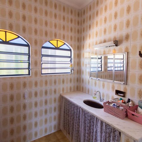 Casa à venda com 200m², 5 quartos e 2 vagas Casa à venda com 200m², 5 quartos e 2 vagasBanheiro da Suíte 2