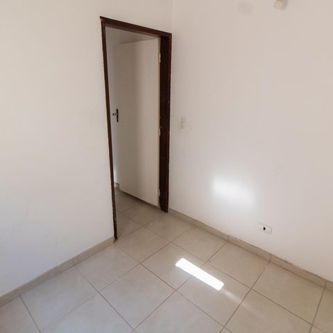 Casa à venda com 200m², 5 quartos e 2 vagas Casa à venda com 200m², 5 quartos e 2 vagasSuíte 1
