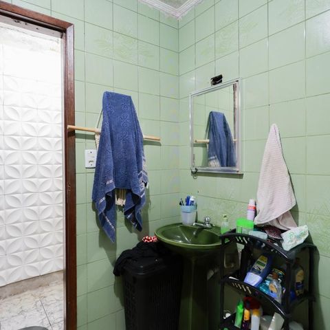 Casa para alugar com 280m², 5 quartos e 2 vagasCasa 1 - Banheiro