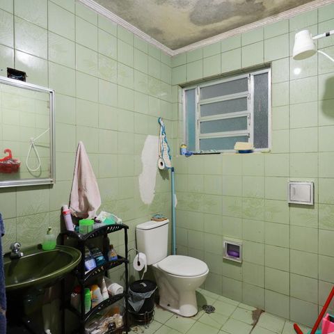 Casa para alugar com 280m², 5 quartos e 2 vagasCasa 1 - Banheiro