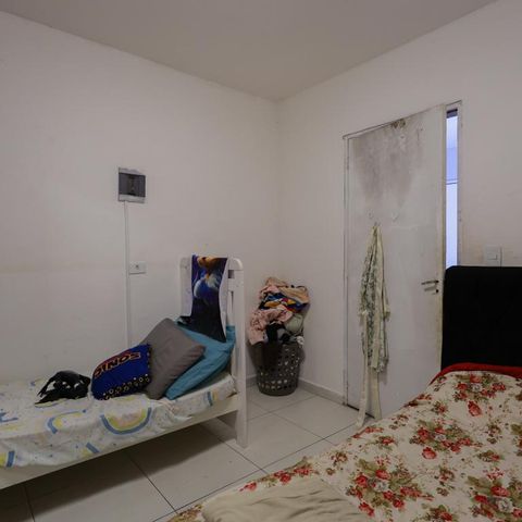 Casa para alugar com 280m², 5 quartos e 2 vagasCasa 2 - Quarto 1