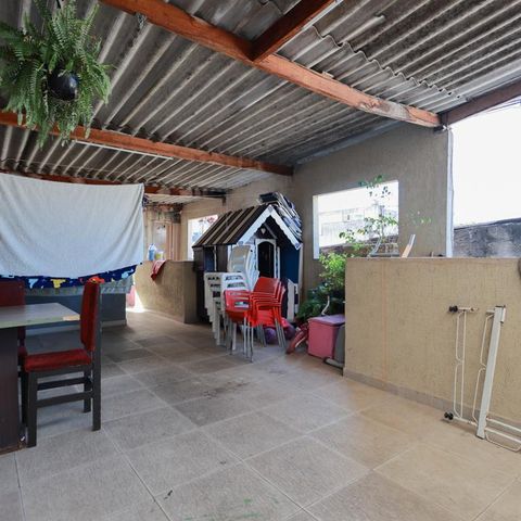 Casa para alugar com 280m², 5 quartos e 2 vagasÁrea de serviço e lazer