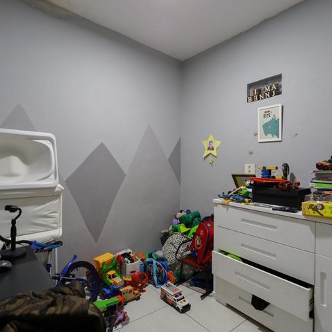 Casa para alugar com 280m², 5 quartos e 2 vagasCasa 2 - Quarto 2