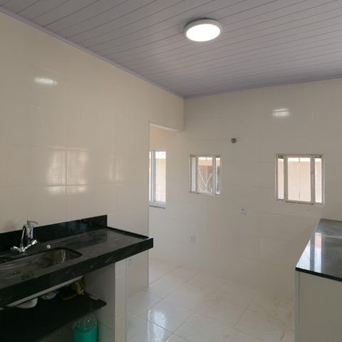 Casa à venda com 85m², 2 quartos e 1 vaga Casa à venda com 85m², 2 quartos e 1 vagaCozinha