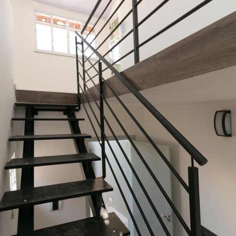 Casa à venda com 85m², 2 quartos e 1 vaga Casa à venda com 85m², 2 quartos e 1 vagaCorredor
