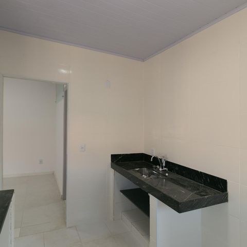 Casa à venda com 85m², 2 quartos e 1 vaga Casa à venda com 85m², 2 quartos e 1 vagaCozinha